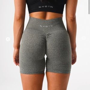 NWT NVGTN scrunch seamless shorts